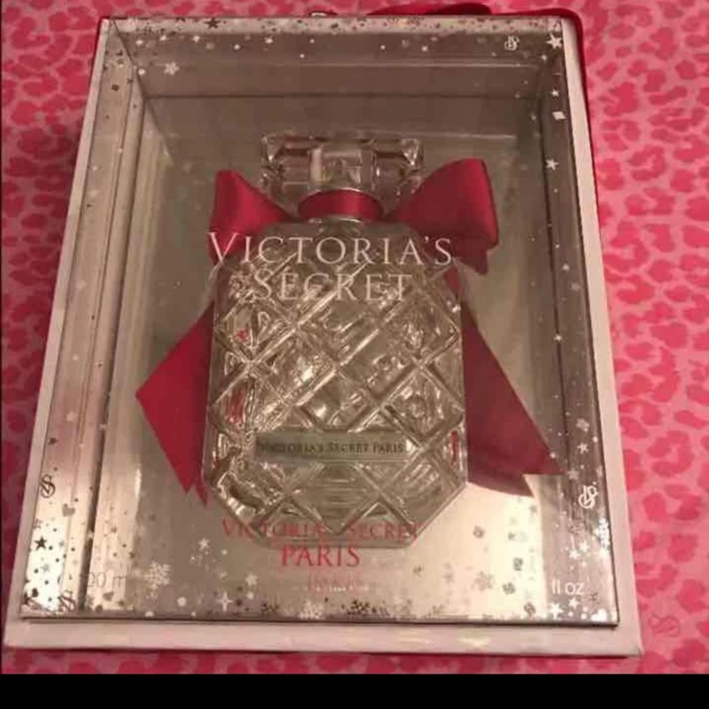 ⚡️Victoria's Secret Paris Perfume Lmt Edt NIB⚡️